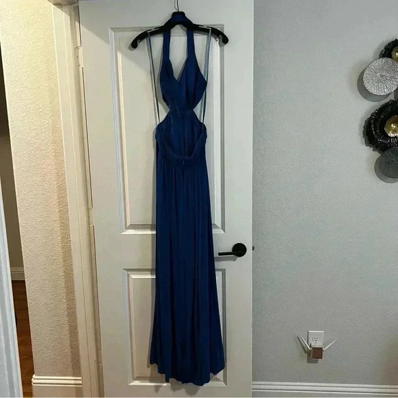 BCBG LONG DRESS SIZE XXS - Picture 2 of 5